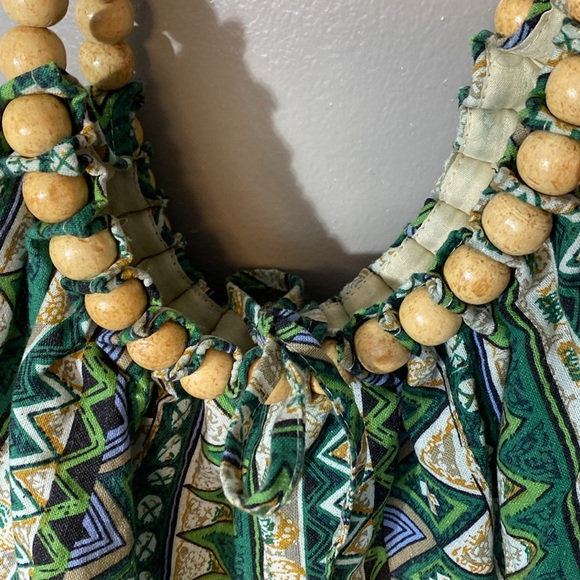 90’s vintage boho bag. Green zigzag likely handmade, wooden bead strap. - Picture 4 of 4